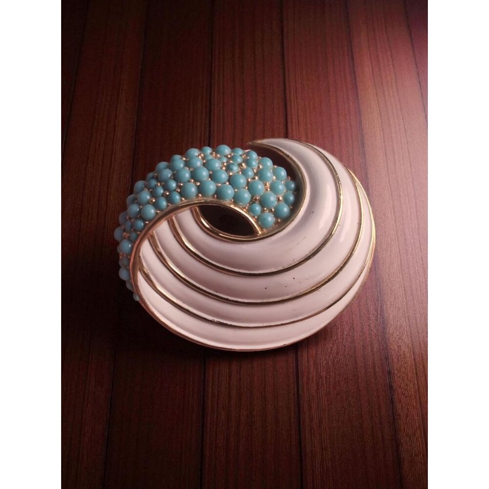 Vintage Crown Trifari Mid-Century Swirl Brooch with Faux Turquoise Cabochons